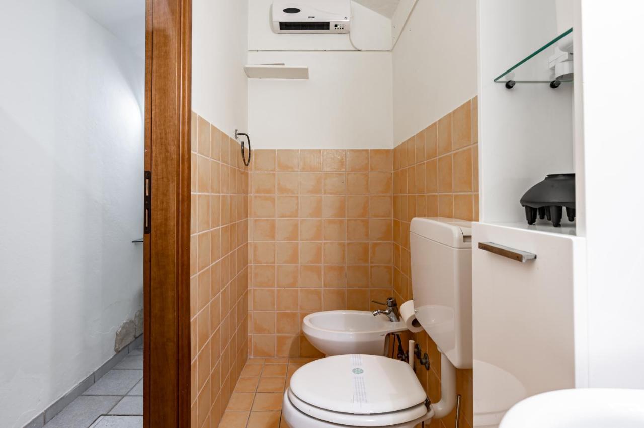 University And San Marco Cozy Apartment Флоренція Екстер'єр фото